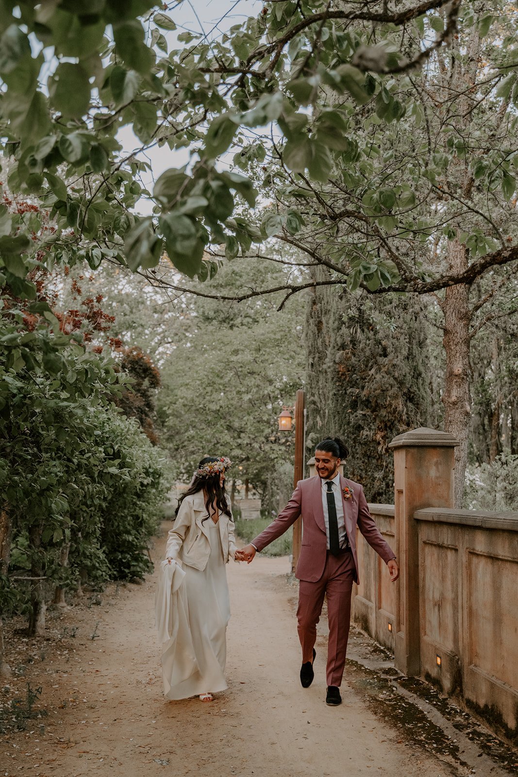 Beautiful Wedding at Campovida, Hopland, CA