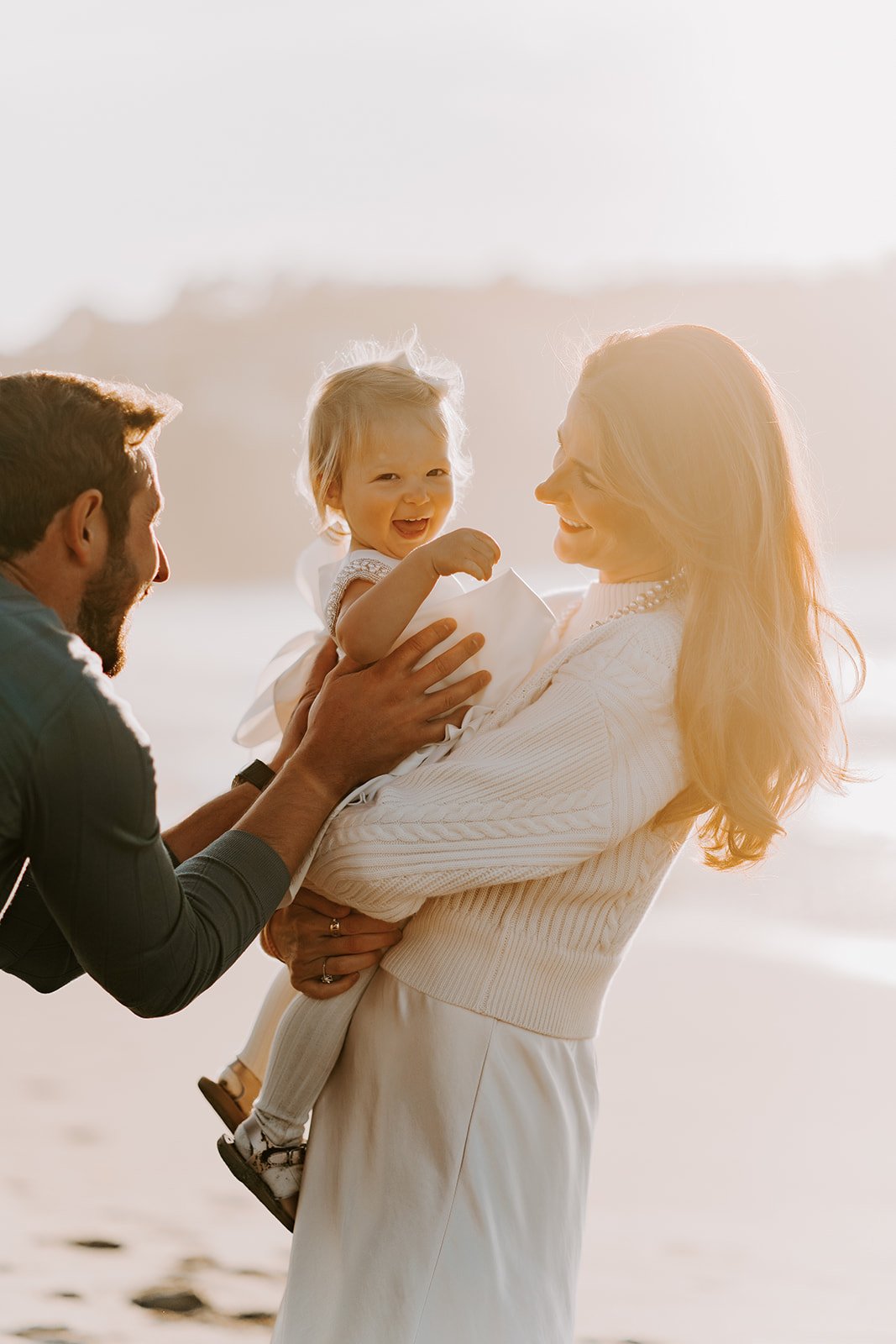 Should You Consider Sunrise or Sunset for Your Family Session?