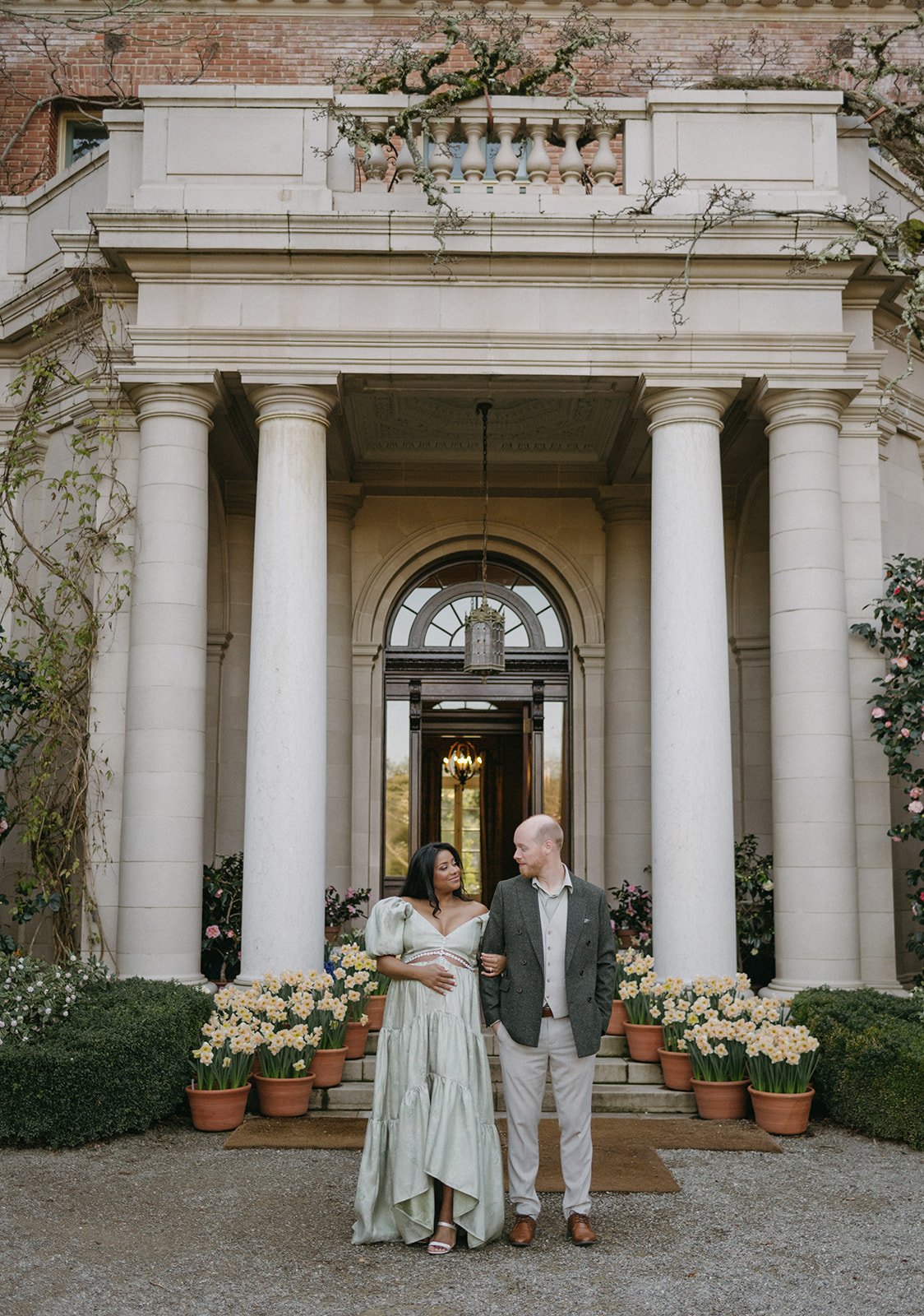 Ready for Your Spring Maternity Session at The Stunning Filoli House?