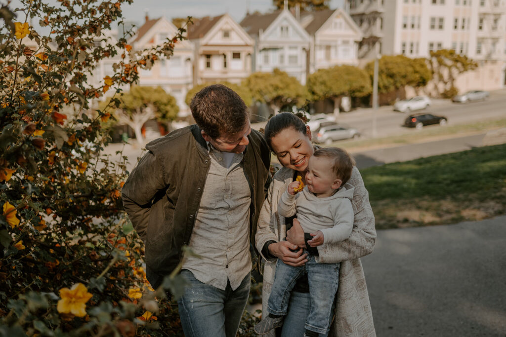 candid family session in san francisco